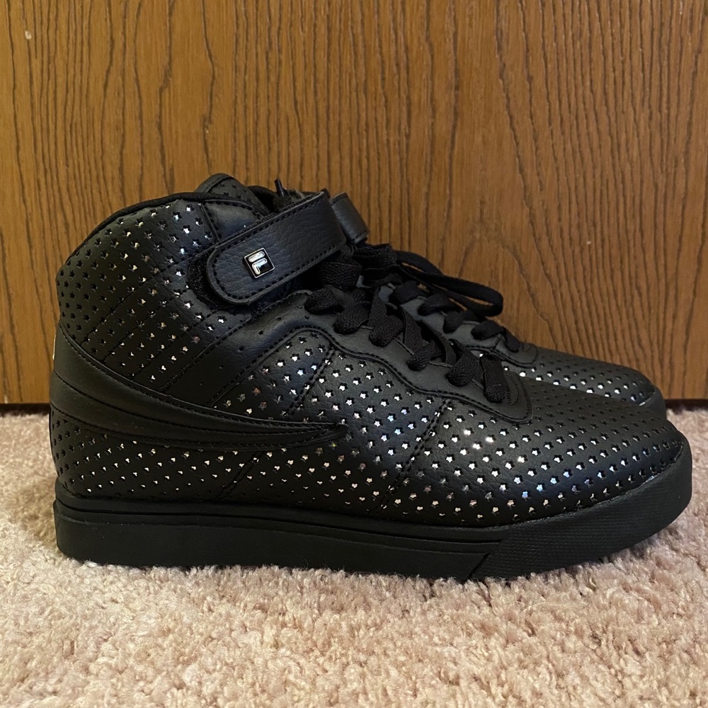 FILA Vulc 13 Star Sneakers NEW